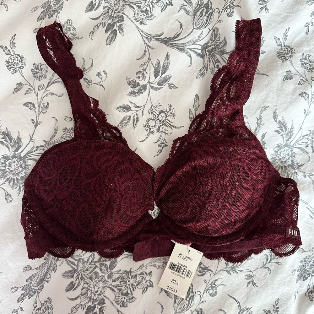 Victoria’s Secret PINK Laced Bra